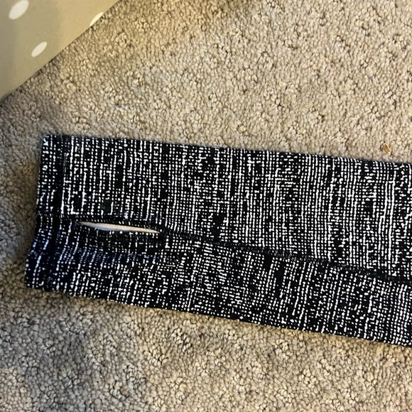 Lululemon Long Sleeve - Picture 3 of 4